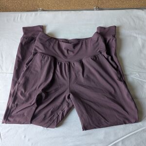 Under Armour Fitted Joggers in Light Plum/Purple SiE Medium